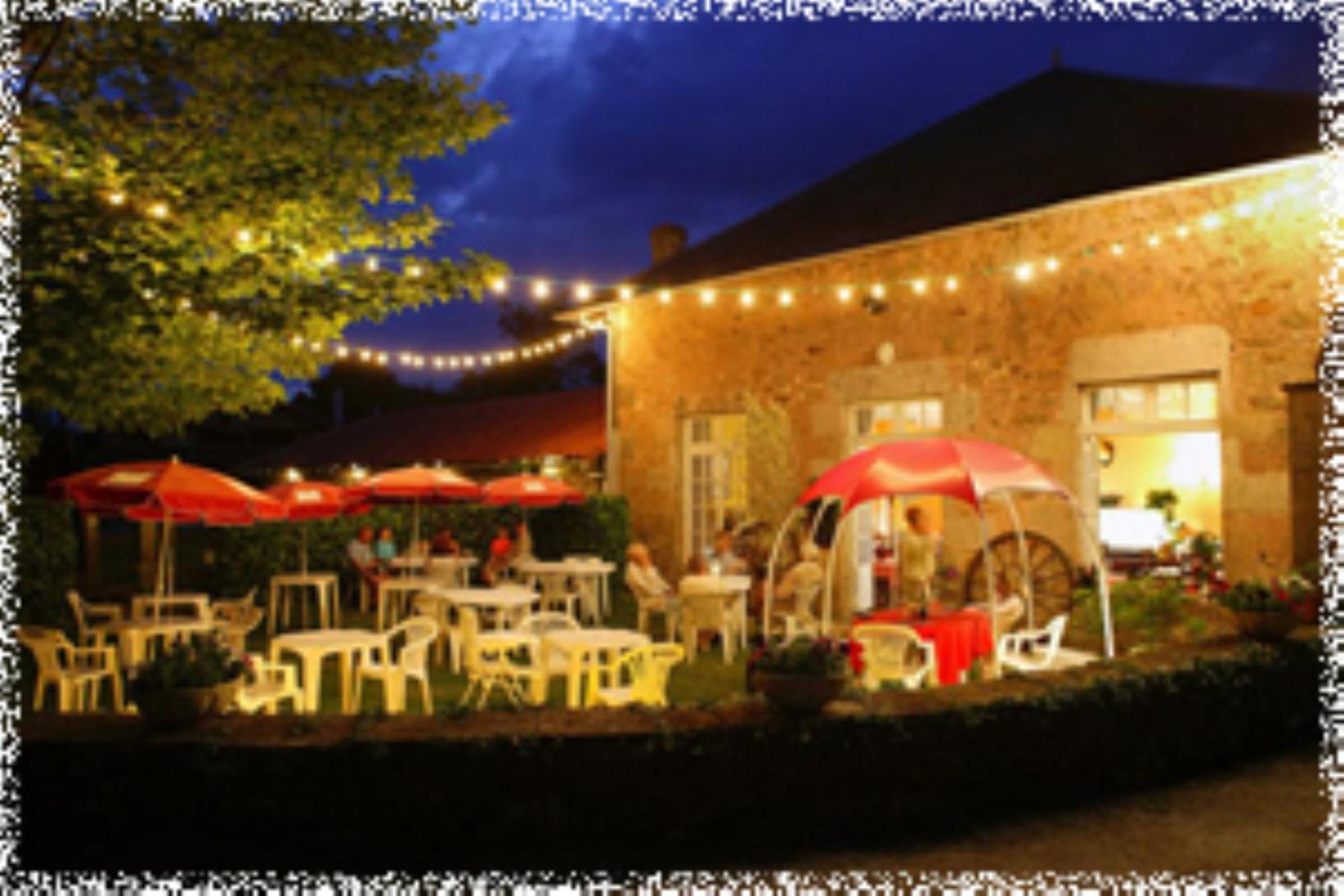 Hotellerie De Plein Air Camping Leychoisier Bonnac-la-Côte Exterior foto
